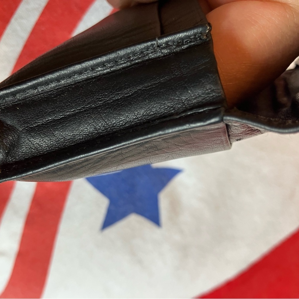 Boulder Ridge Leather Card Holder - Picture 6 of 8
